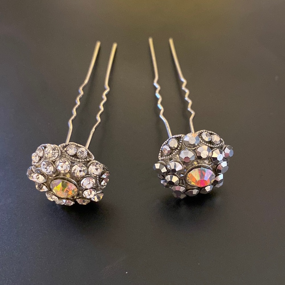 Crystal hair pins
